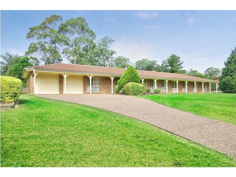 6 Sickles Drive, Grasmere NSW 2570