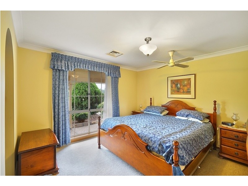 6 Sickles Drive, Grasmere NSW 2570