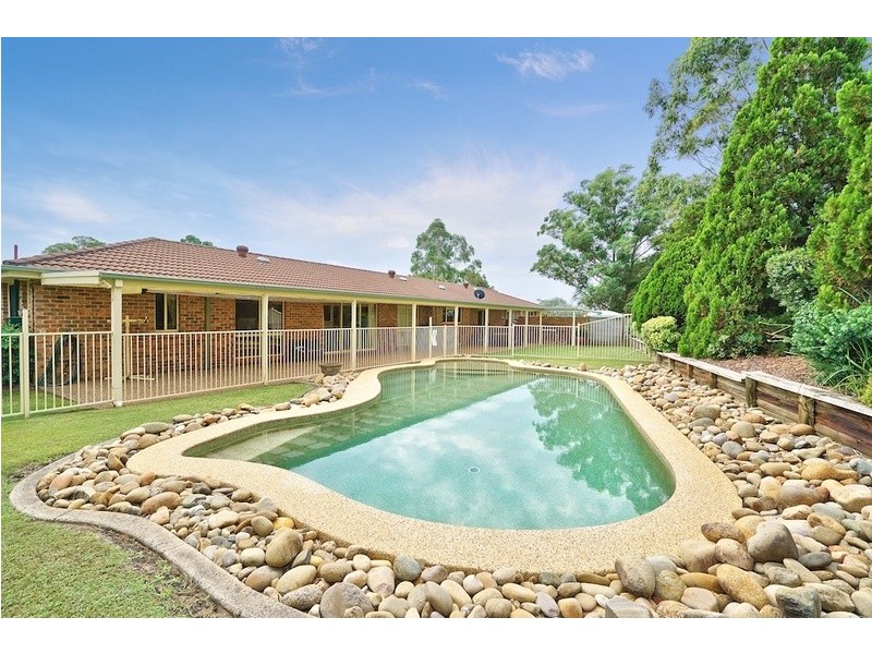 6 Sickles Drive, Grasmere NSW 2570