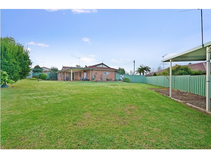 16 Garbutt Place, Oakdale NSW 2570