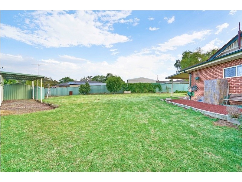 16 Garbutt Place, Oakdale NSW 2570