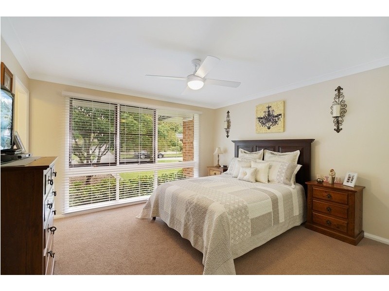 21 Arnold Avenue, Camden South NSW 2570