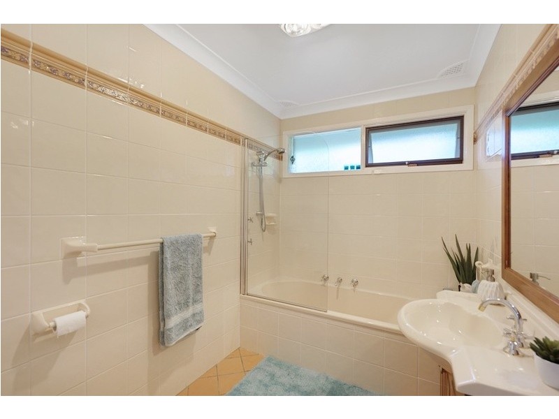 21 Arnold Avenue, Camden South NSW 2570