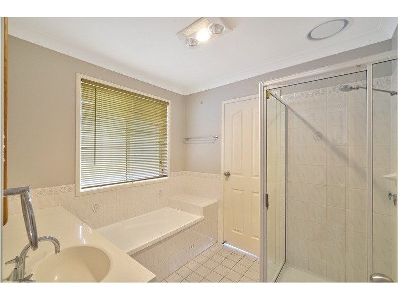 8 Ayrshire Place, Narellan Vale NSW 2567