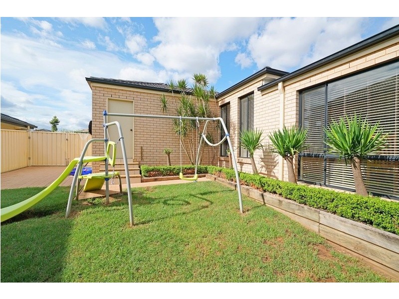 77 Hambledon Circuit, Harrington Park NSW 2567