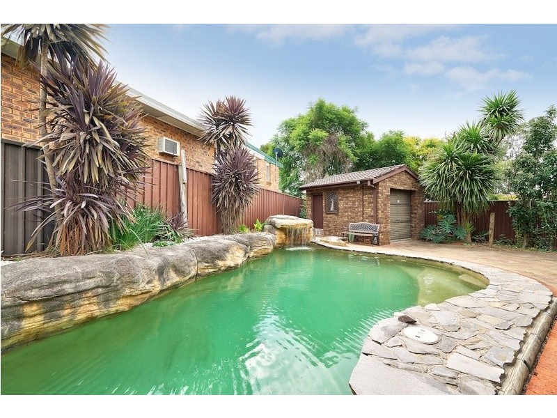 2 Grose Place, Camden South NSW 2570