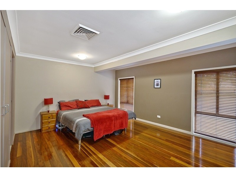 2 Grose Place, Camden South NSW 2570