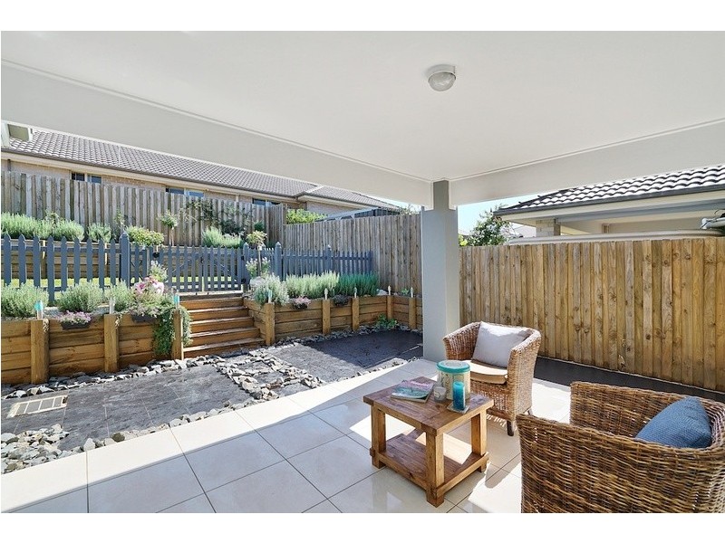 74 Greenfield Crescent, Elderslie NSW 2570