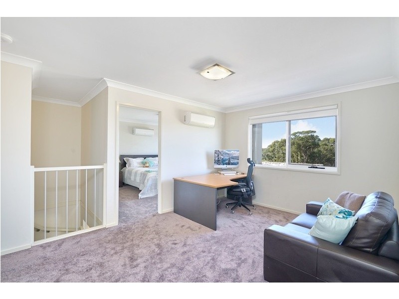 74 Greenfield Crescent, Elderslie NSW 2570