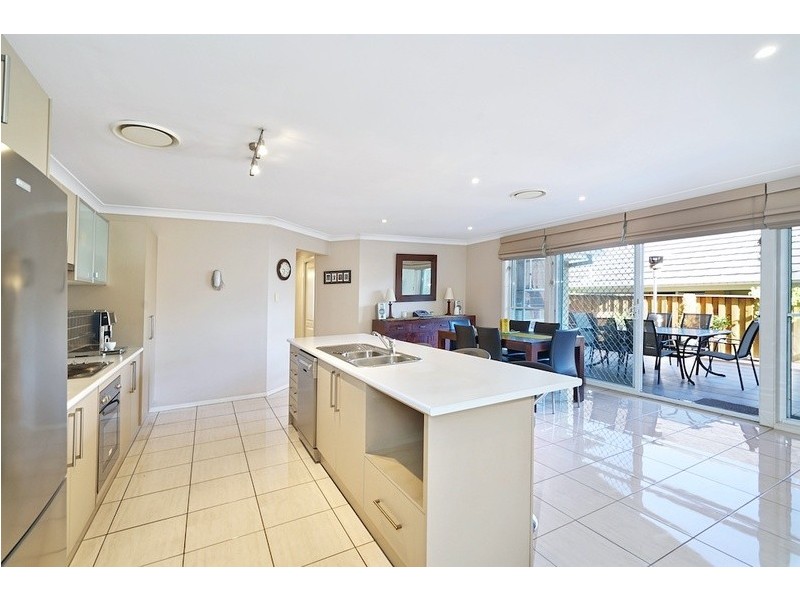 15 Grimes Avenue, Elderslie NSW 2570