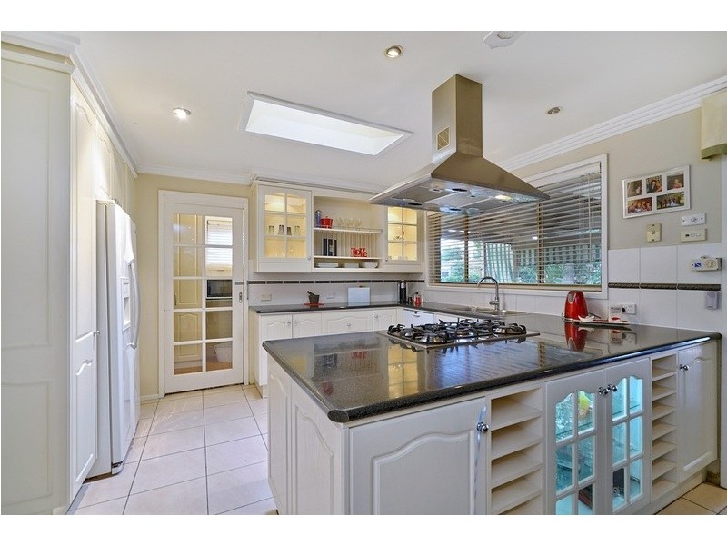6 Huthnance Place, Camden South NSW 2570