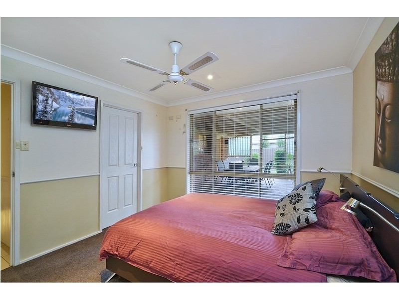 6 Huthnance Place, Camden South NSW 2570