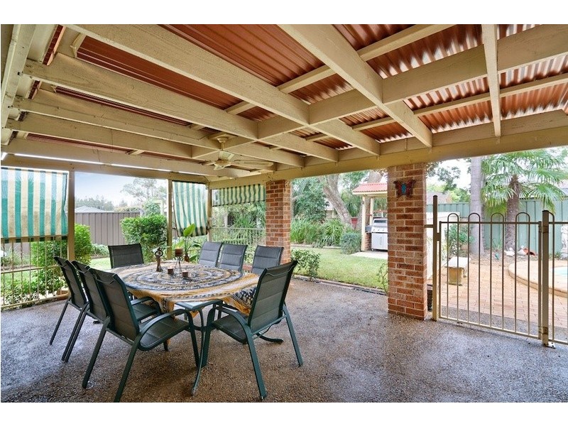 6 Huthnance Place, Camden South NSW 2570