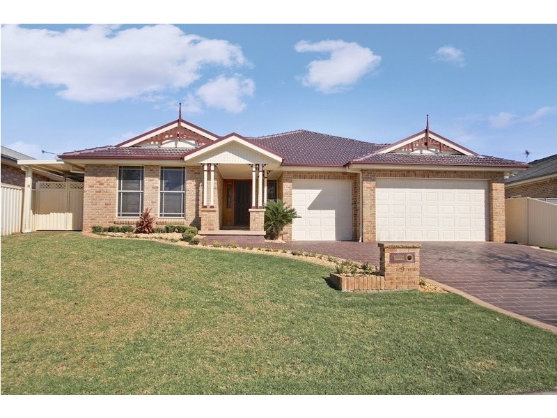 9 Chapman Circuit, Currans Hill NSW 2567