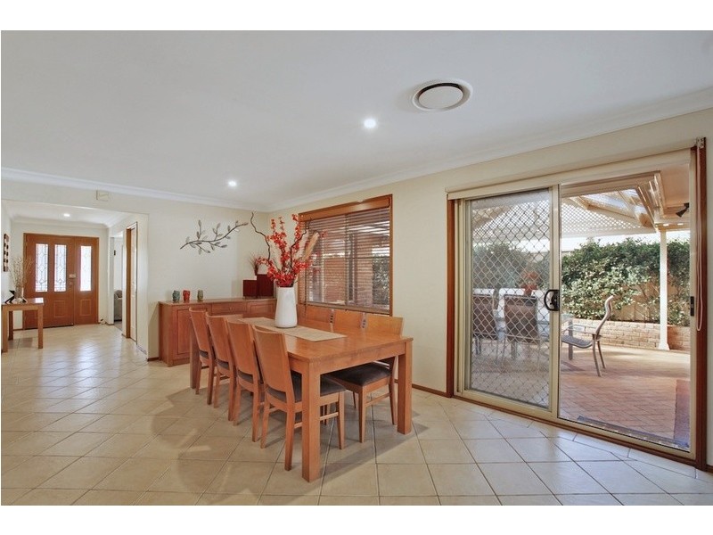 9 Chapman Circuit, Currans Hill NSW 2567