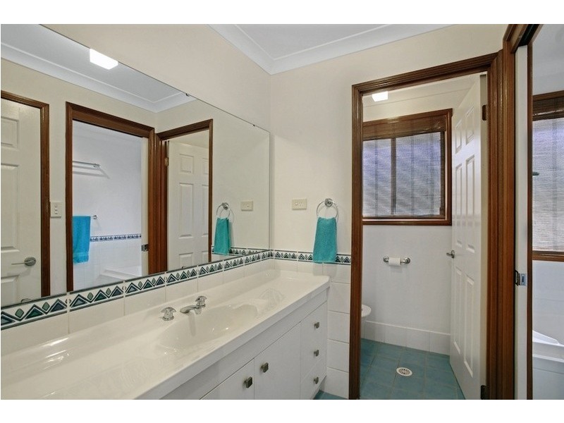 9 Chapman Circuit, Currans Hill NSW 2567
