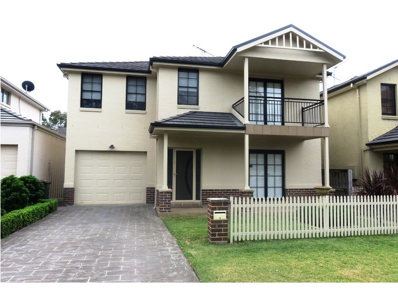 11 Lochview Crescent, Mount Annan NSW 2567