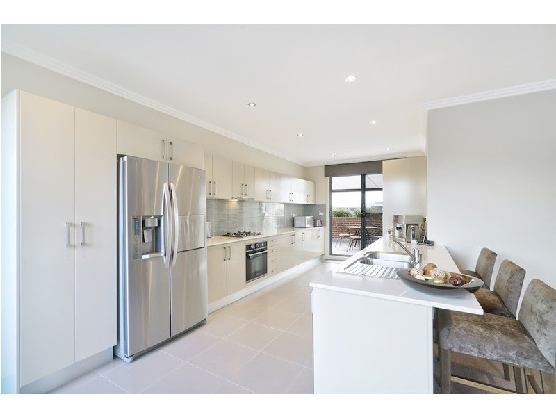 25/12 Parkside Crescent, Campbelltown NSW 2560