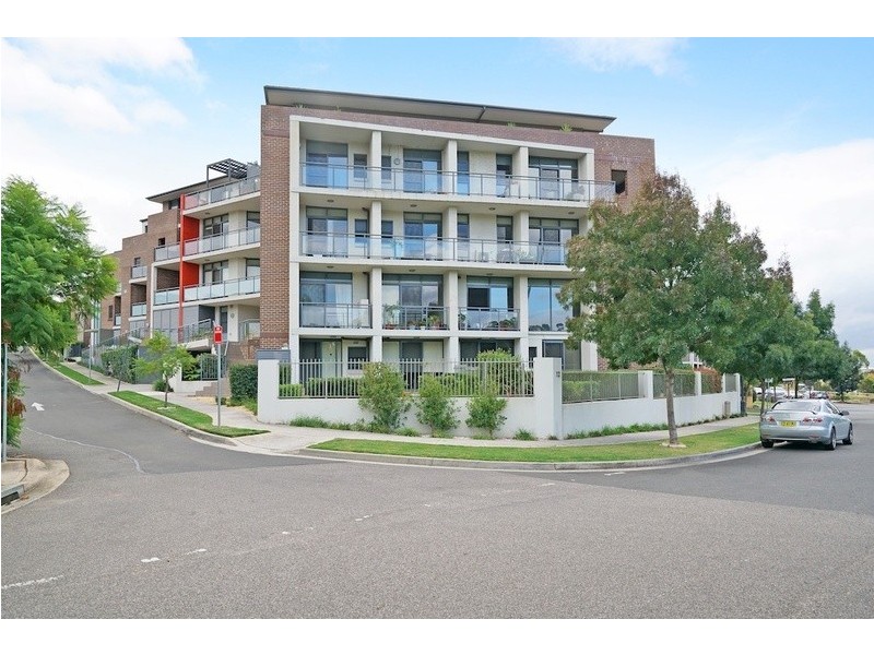 25/12 Parkside Crescent, Campbelltown NSW 2560