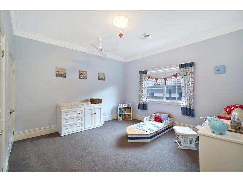 28 Bridgewater Boulevard, Camden Park NSW 2570