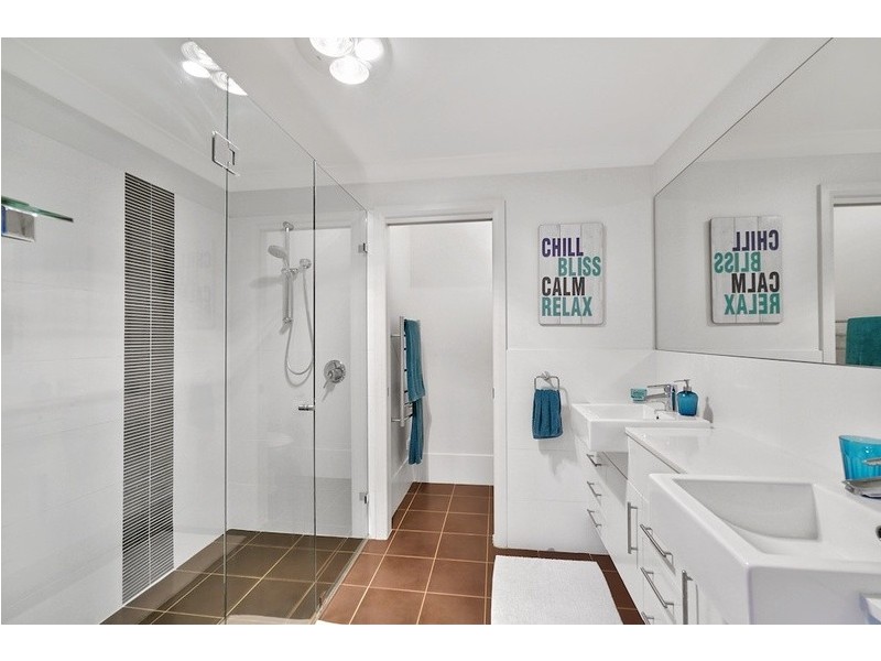 13 Warner Street, Camden Park NSW 2570