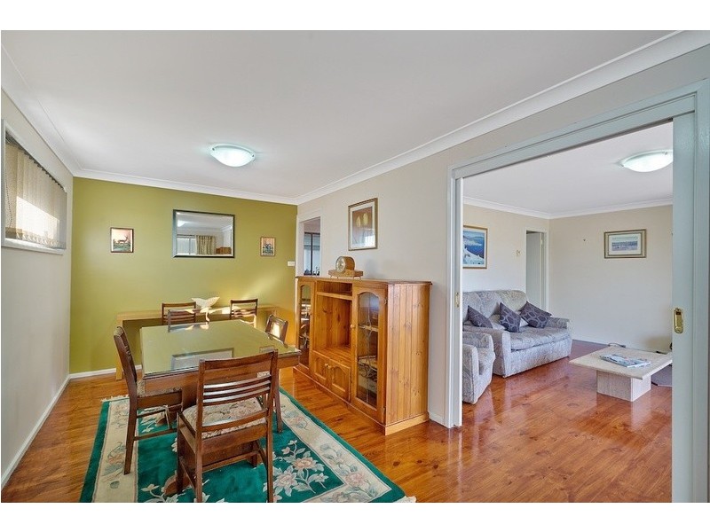 17 Flinders Avenue, Camden South NSW 2570