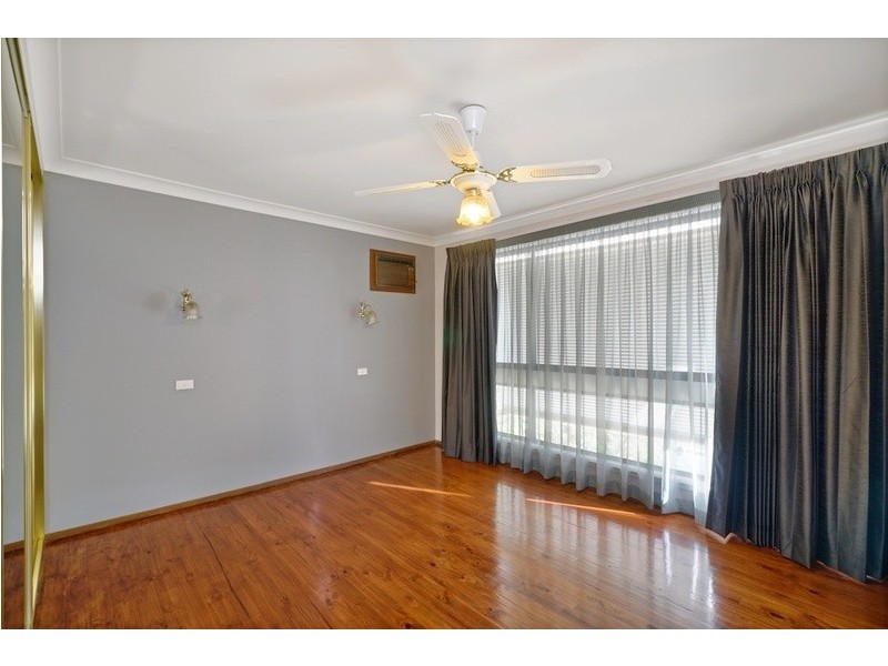 17 Flinders Avenue, Camden South NSW 2570