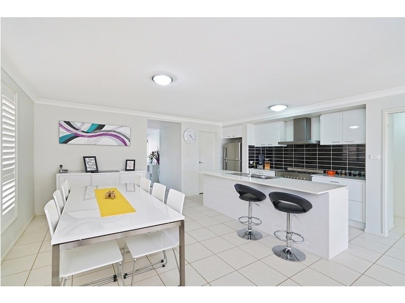 24 Lombardi Cct, Oran Park NSW 2570