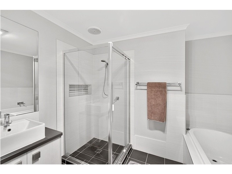 7 Butler Street, Gregory Hills NSW 2557