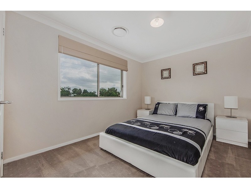 6 Mary Street, The Oaks NSW 2570