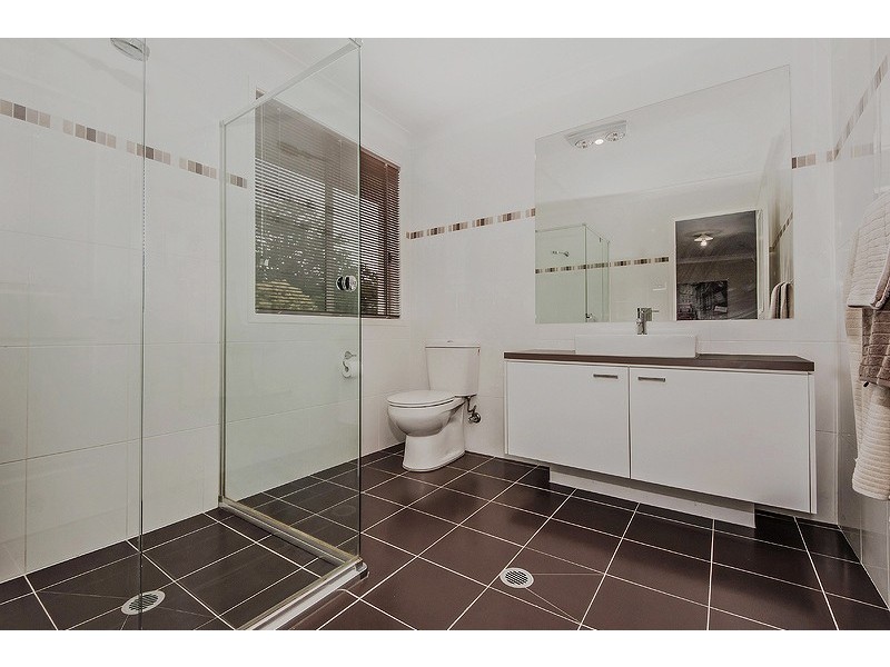 6 Mary Street, The Oaks NSW 2570