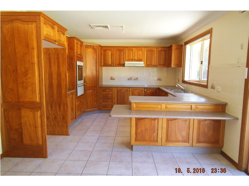 106 Graham Road, Rossmore NSW 2557