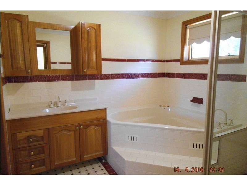 106 Graham Road, Rossmore NSW 2557