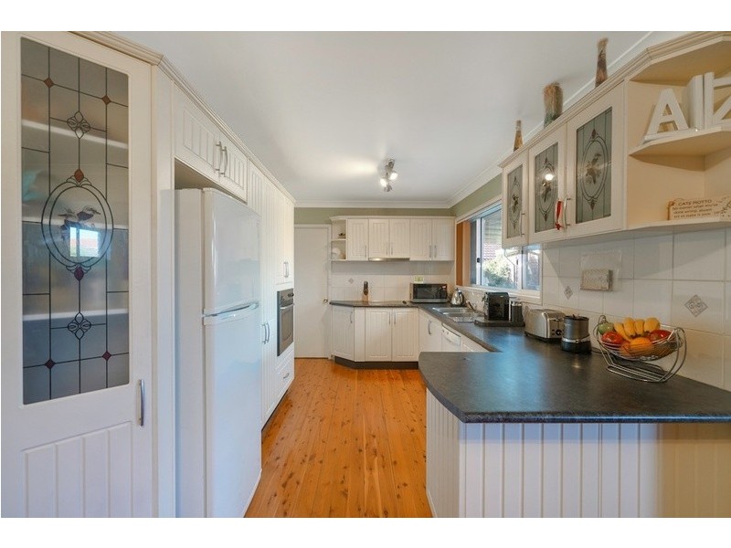 17 Caroline Chisholm Drive, Camden South NSW 2570