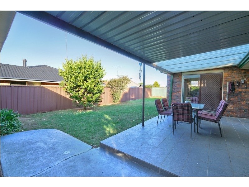 17 Caroline Chisholm Drive, Camden South NSW 2570