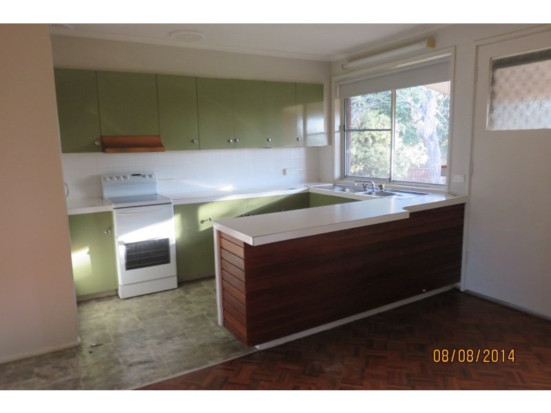 8 Hamilton Place, Narellan NSW 2567