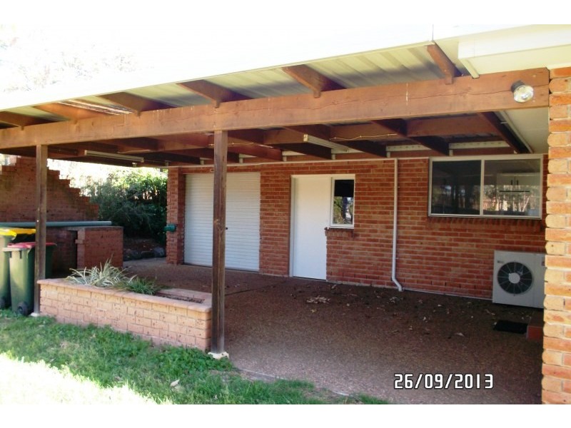 2 Hines Place, Mount Annan NSW 2567
