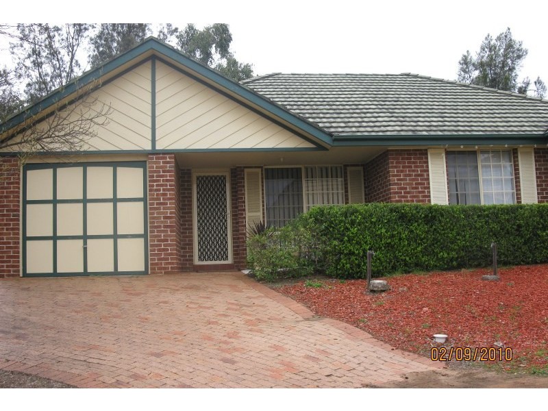 8 Liquidamber Drive, Narellan Vale NSW 2567