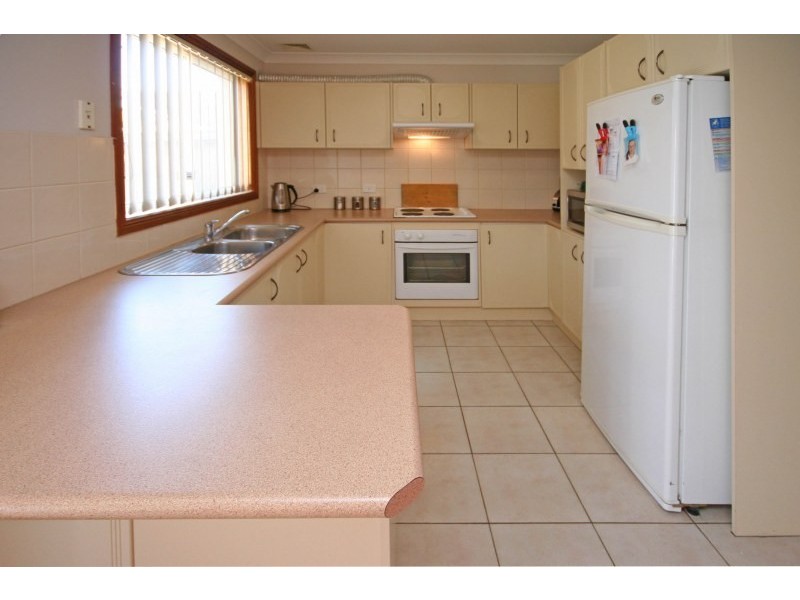 57 Spring Hill Circle, Currans Hill NSW 2567