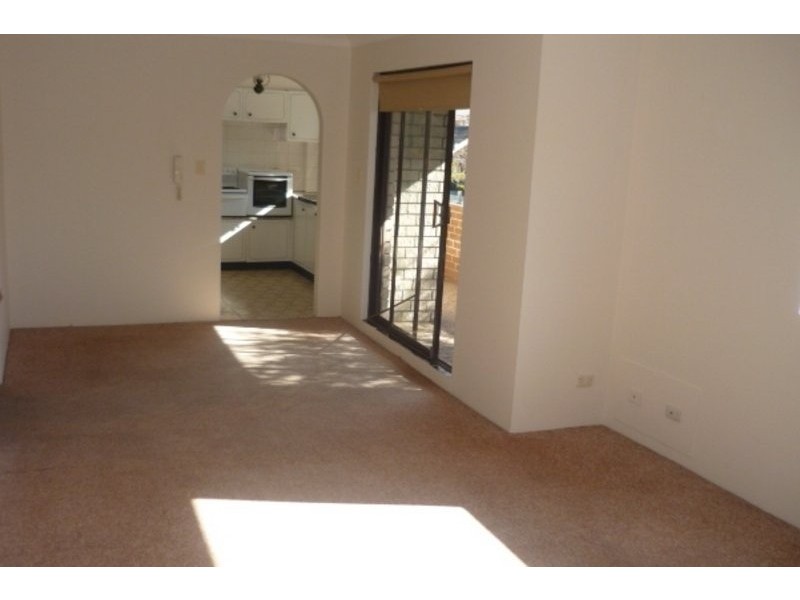 2/93 Doncaster Avenue, Kensington NSW 2033