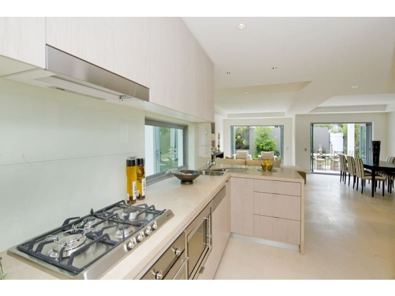 2/2 Conway Avenue, Rose Bay NSW 2029