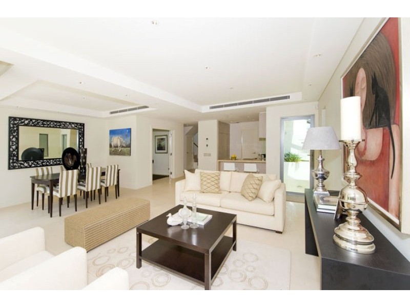 2/2 Conway Avenue, Rose Bay NSW 2029