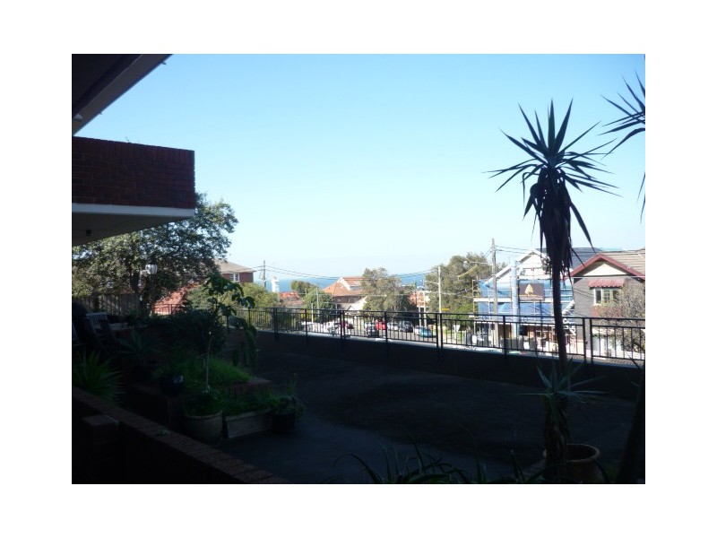 Unit 2/10 Fletcher Street, Bondi Beach NSW 2026