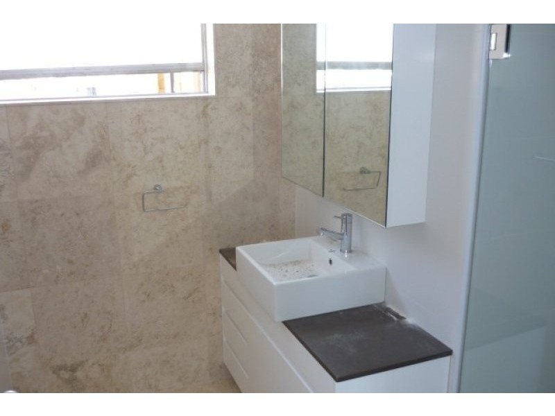 Unit 13/120 Beach Street, Coogee NSW 2034