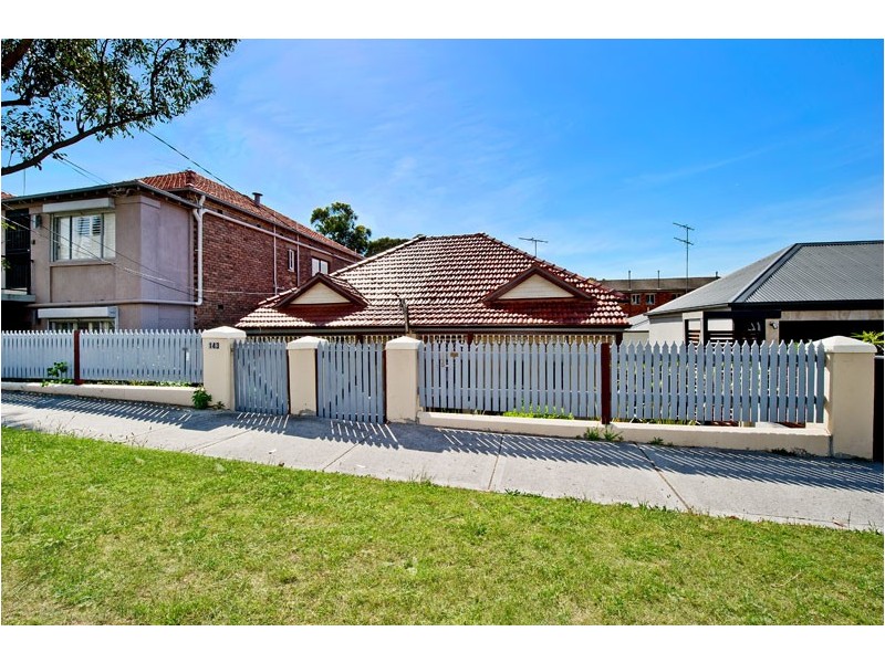 143 Mount Street, Coogee NSW 2034