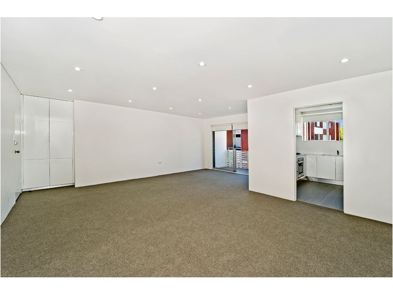 Unit 10/24 Evans Avenue, Eastlakes NSW 2018