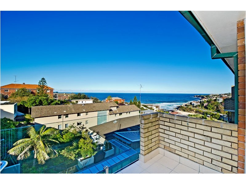 9/31 Carlisle Street, Tamarama NSW 2026