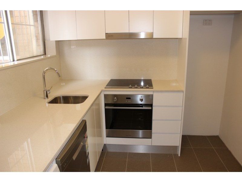 2/45 Wallis Parade, Bondi Beach NSW 2026