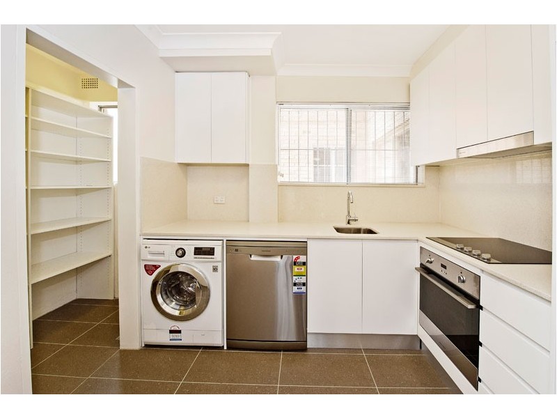 2/45 Wallis Parade, North Bondi NSW 2026