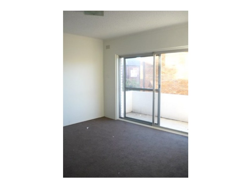 8/37 Byron Street, Coogee NSW 2034